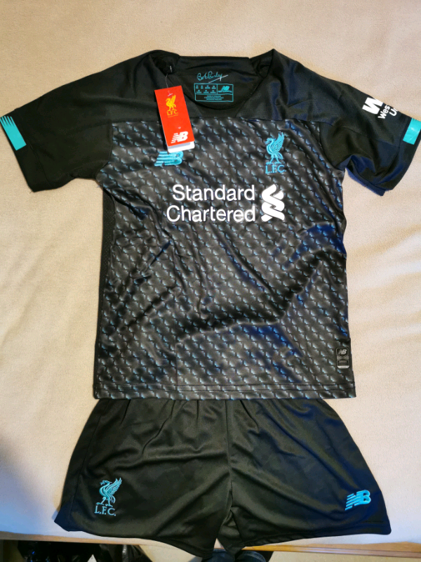 liverpool kit junior sizes